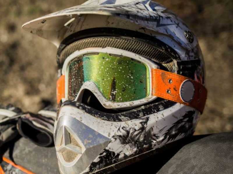 Enduro-Helme